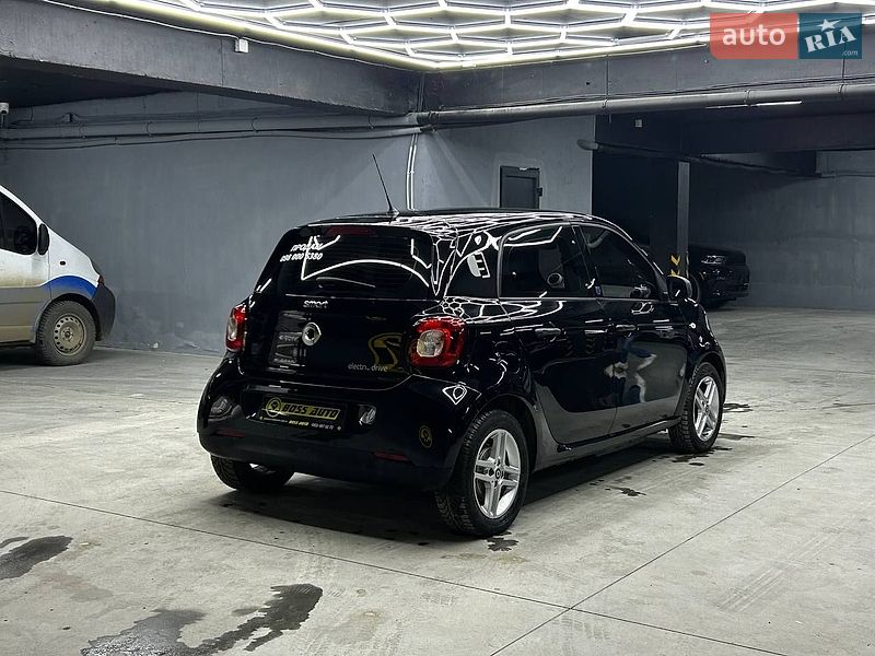 Хетчбек Smart EQ Forfour 2020 в Чернівцях