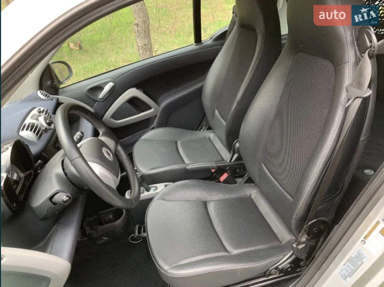 2015 Smart Fortwo - мініатюра 10