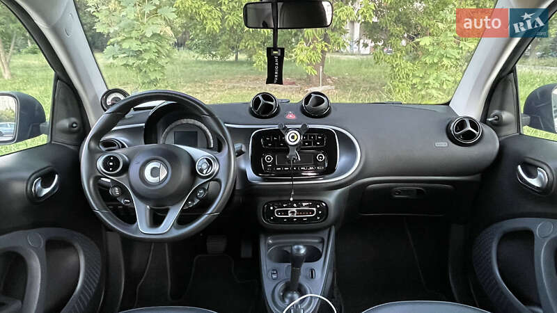 Купе Smart EQ Fortwo 2017 в Киеве