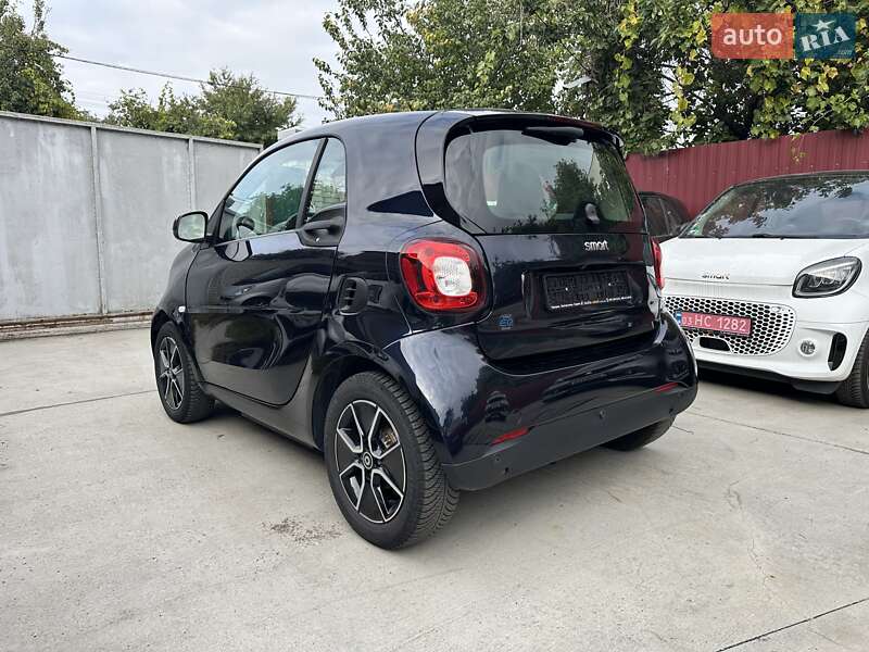 Купе Smart EQ Fortwo 2021 в Киеве фото 2 Купе Smart EQ Fortwo 2021 в Киеве