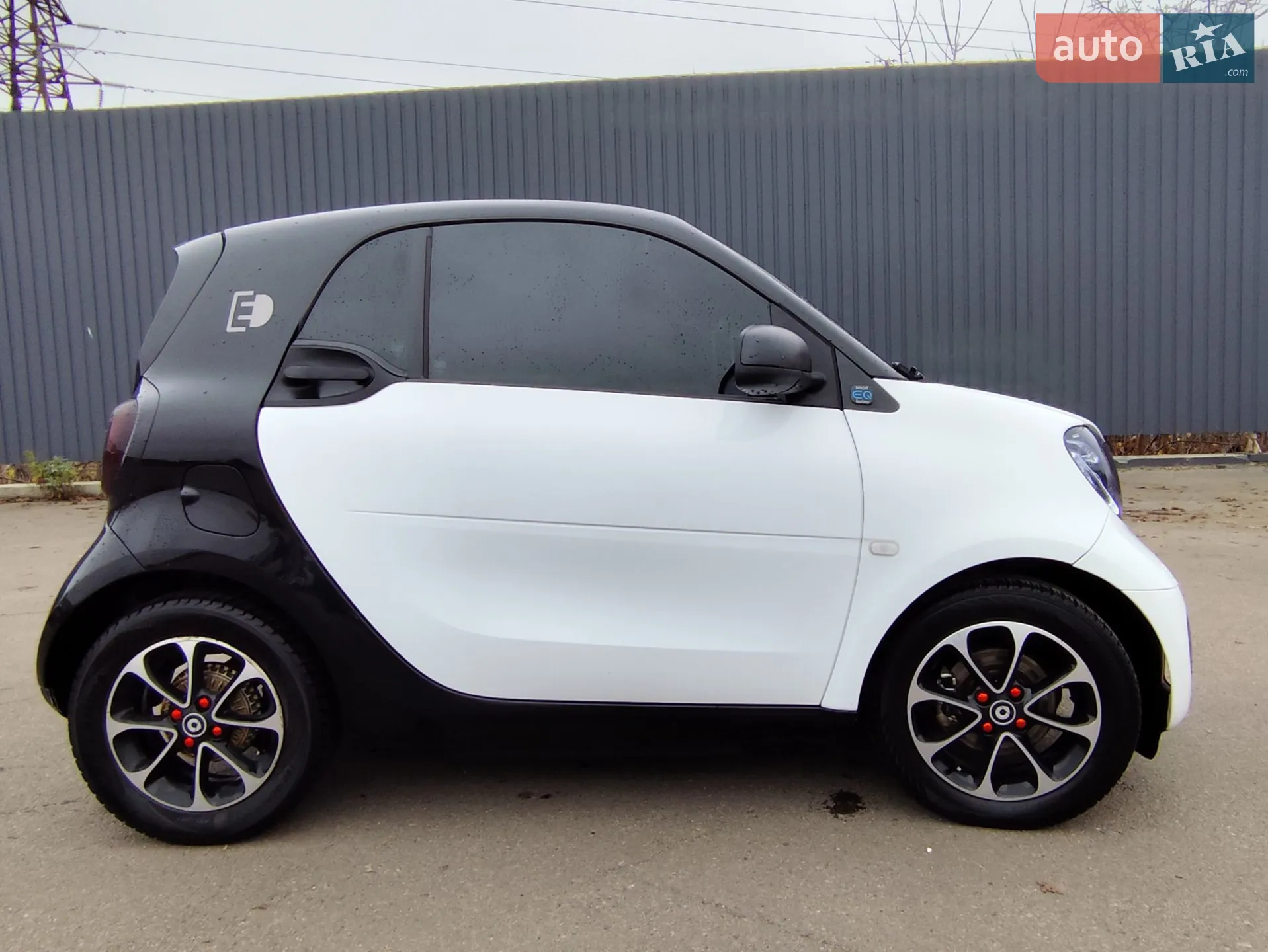 2017 Smart Fortwo - мініатюра 8