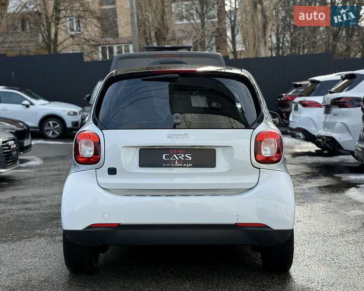 Купе Smart EQ Fortwo 2018 в Киеве фото 34 Купе Smart EQ Fortwo 2018 в Киеве