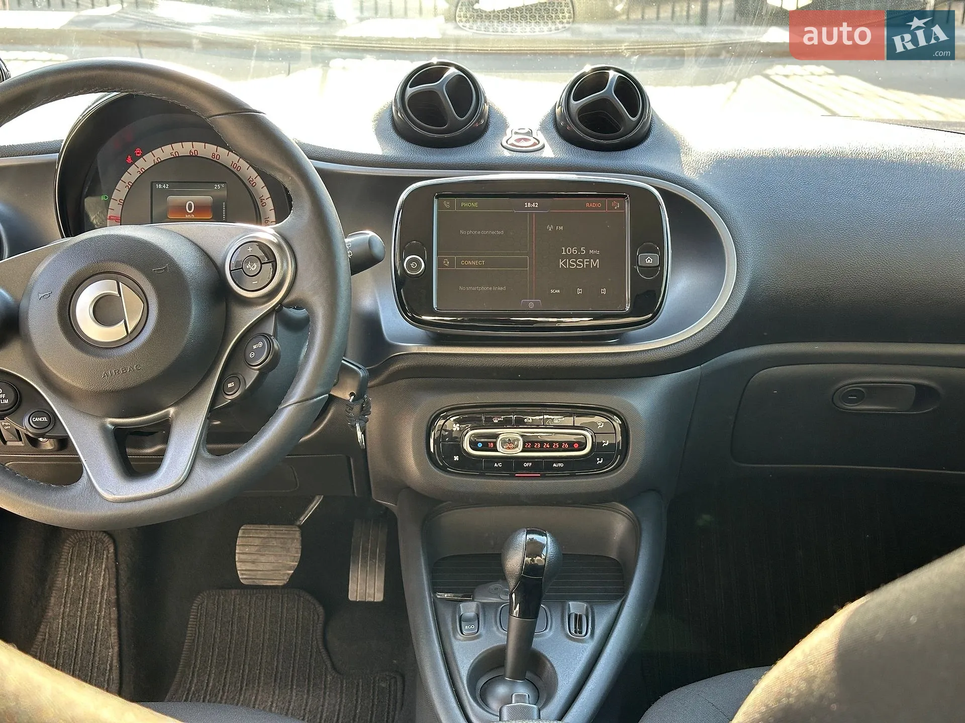 2021 Smart Fortwo - мініатюра 11