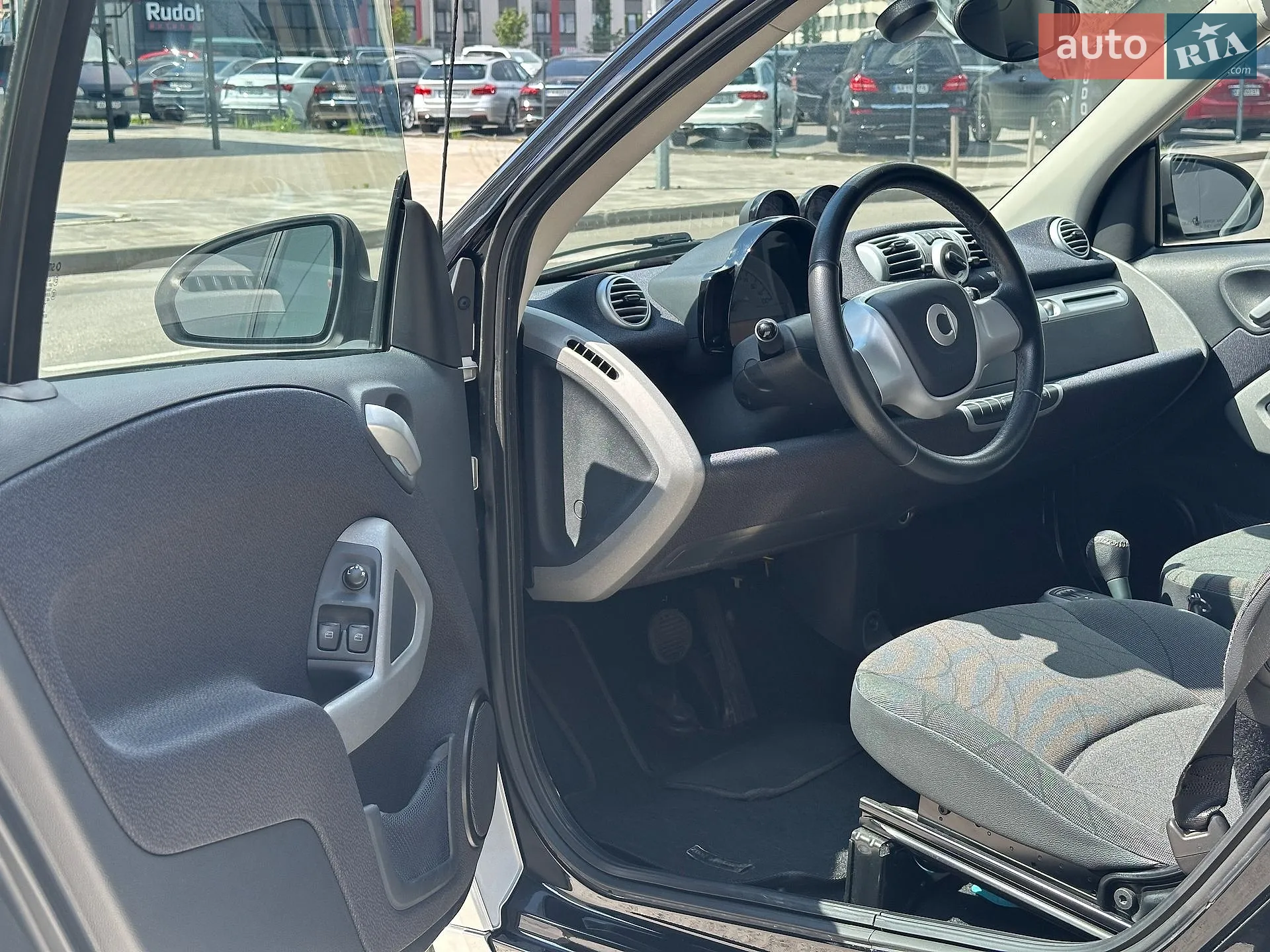 2015 Smart Fortwo - мініатюра 15