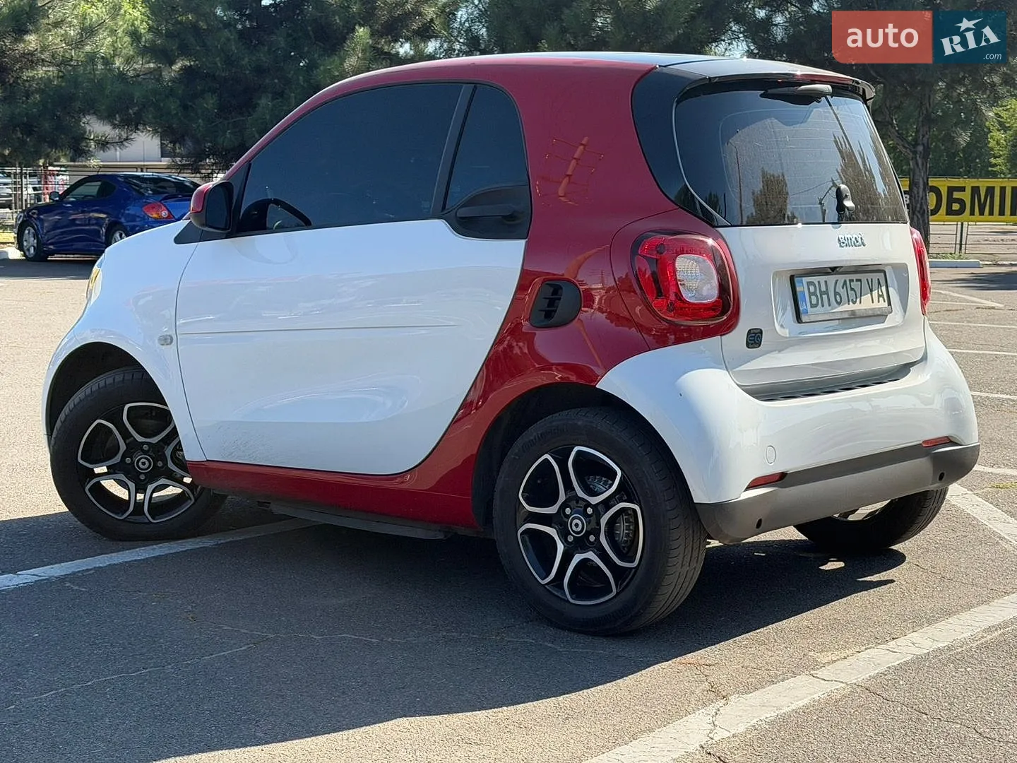 2019 Smart Fortwo - мініатюра 2