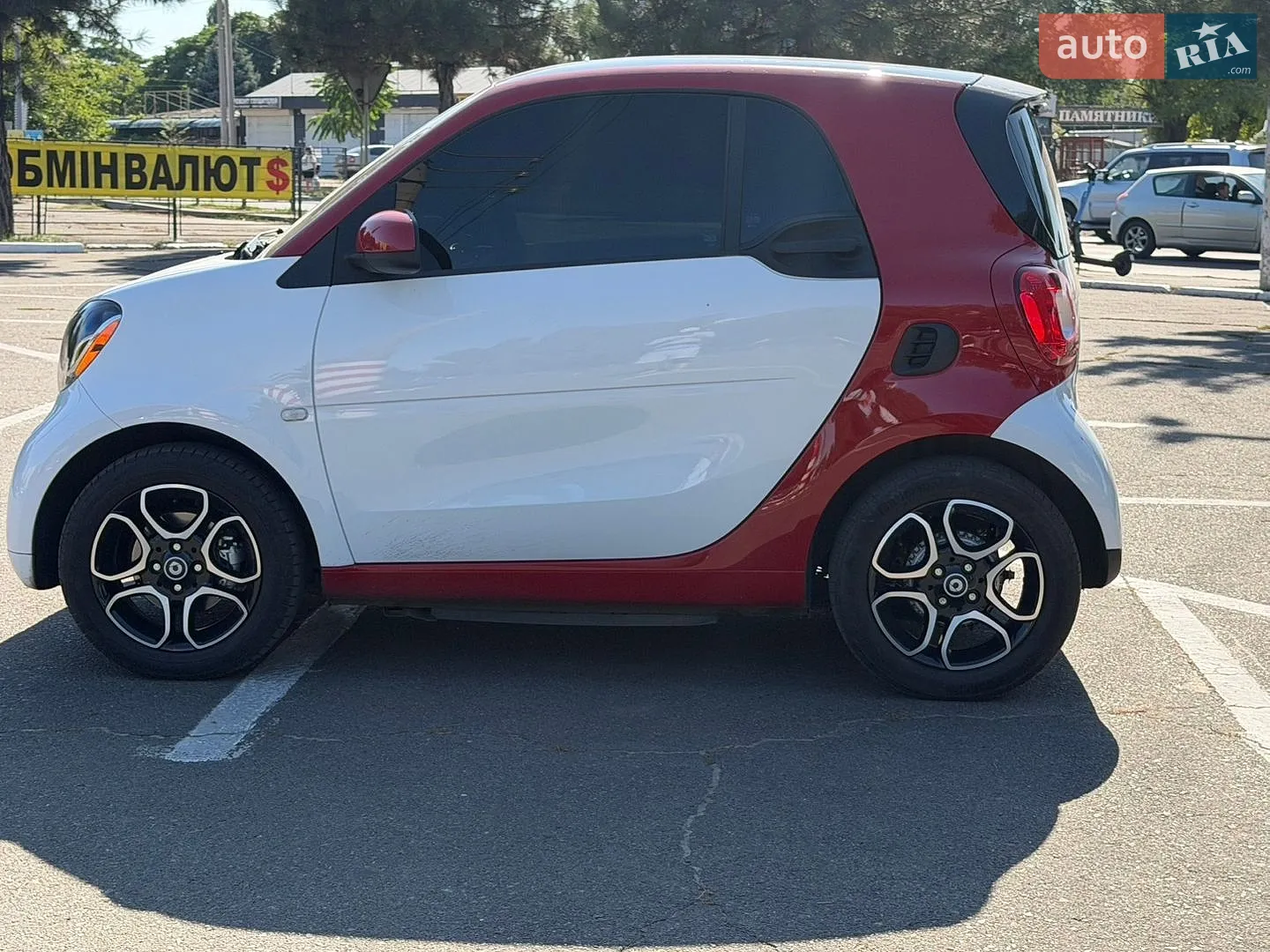 2019 Smart Fortwo - мініатюра 7