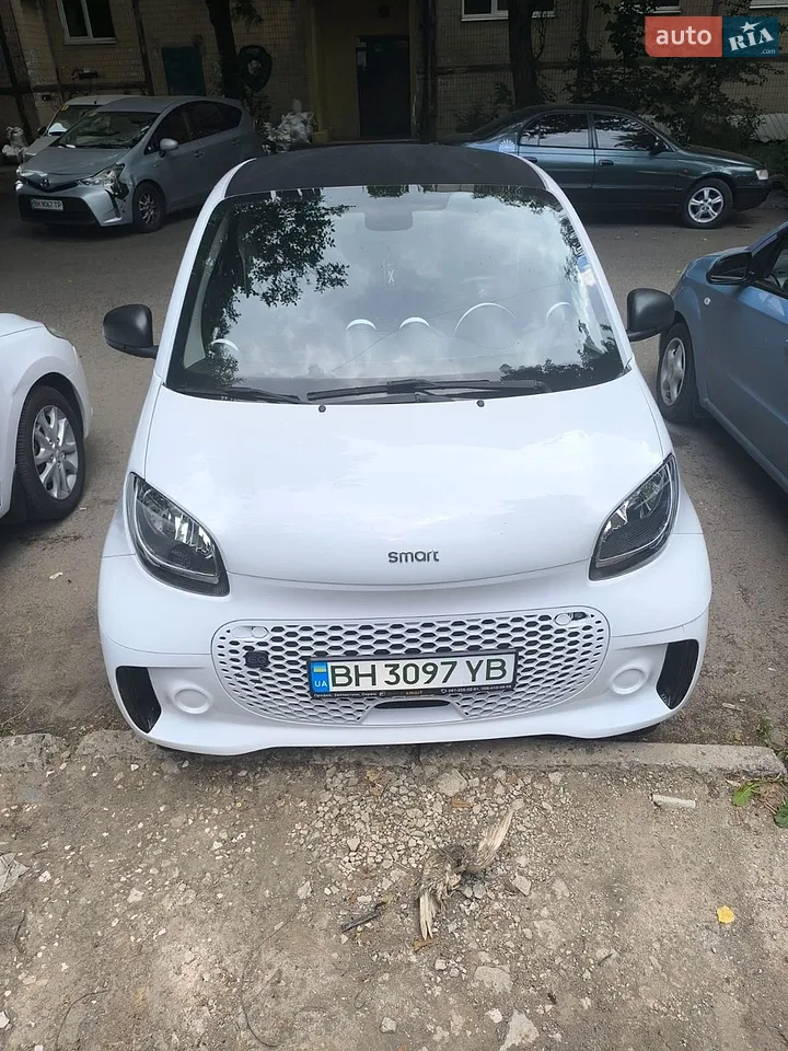 2020 Smart Fortwo - мініатюра 16
