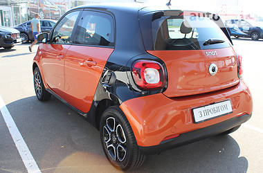 Хэтчбек Smart Forfour 2016 в Киеве