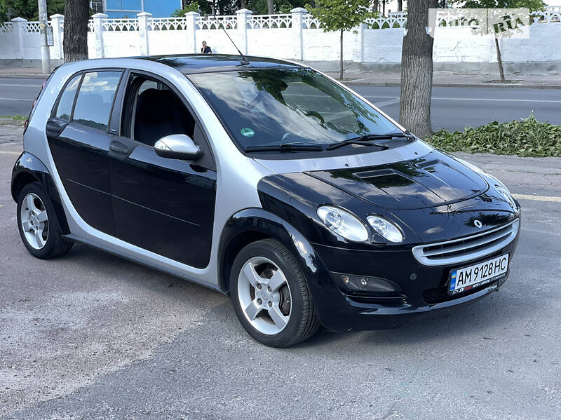 Хэтчбек Smart Forfour 2004 в Житомире