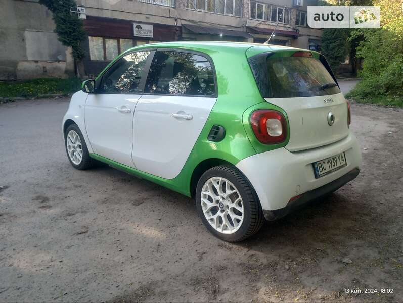 Хэтчбек Smart Forfour 2017 в Львове
