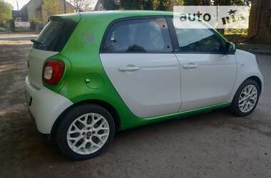 Хэтчбек Smart Forfour 2017 в Львове