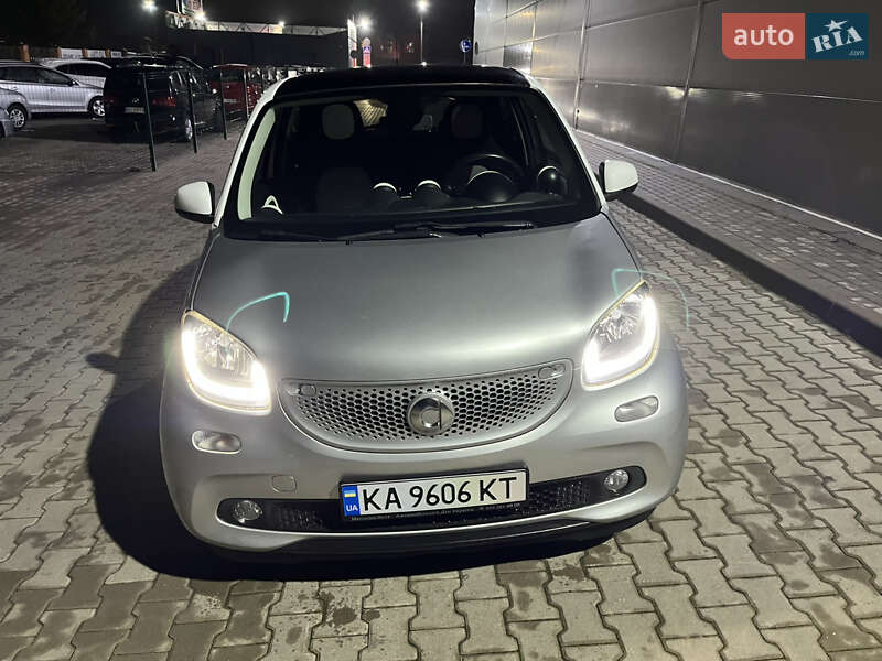 Хэтчбек Smart Forfour 2016 в Гатном