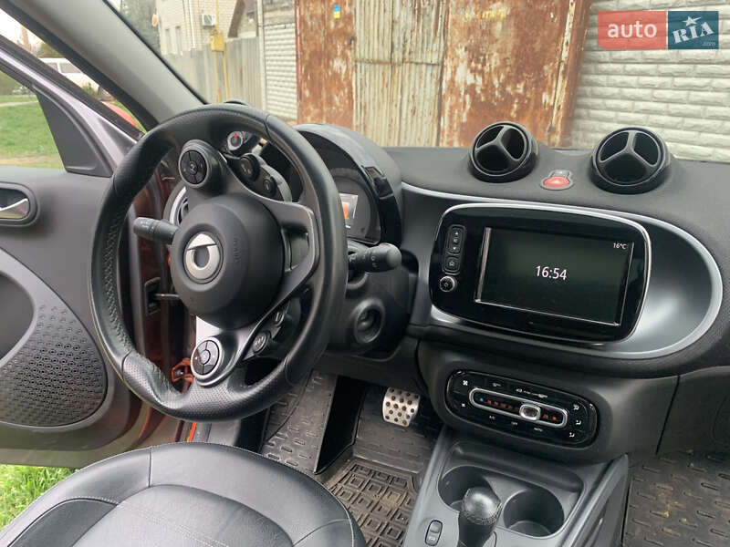 Хэтчбек Smart Forfour 2017 в Николаеве