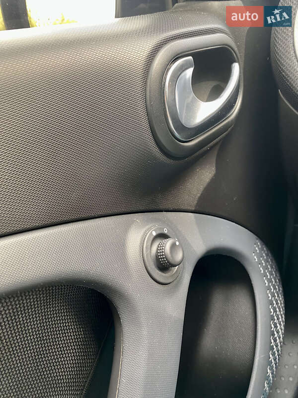 Хэтчбек Smart Forfour 2018 в Киеве