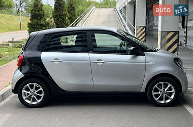 Хэтчбек Smart Forfour 2016 в 