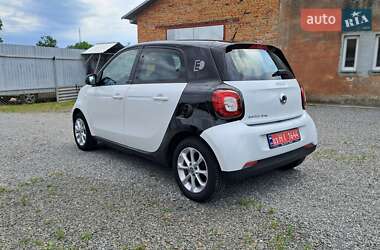 Хэтчбек Smart Forfour 2017 в 