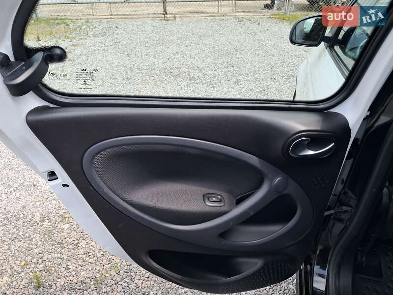 Хэтчбек Smart Forfour 2017 в Радехове