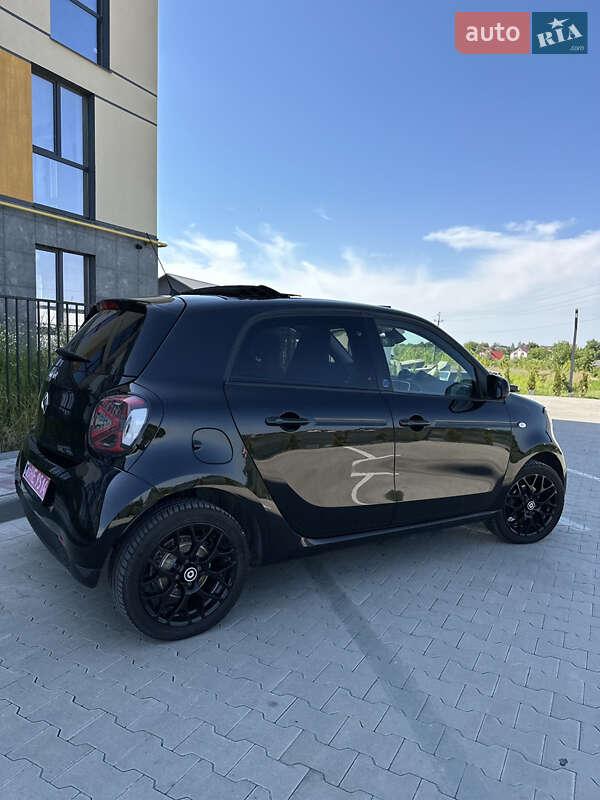 Хэтчбек Smart Forfour 2021 в Луцке