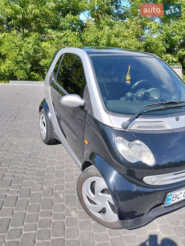 Хэтчбек Smart Forfour 2004 в Львове