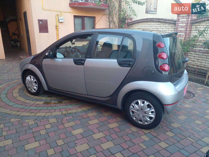 Хэтчбек Smart Forfour 2004 в Самборе