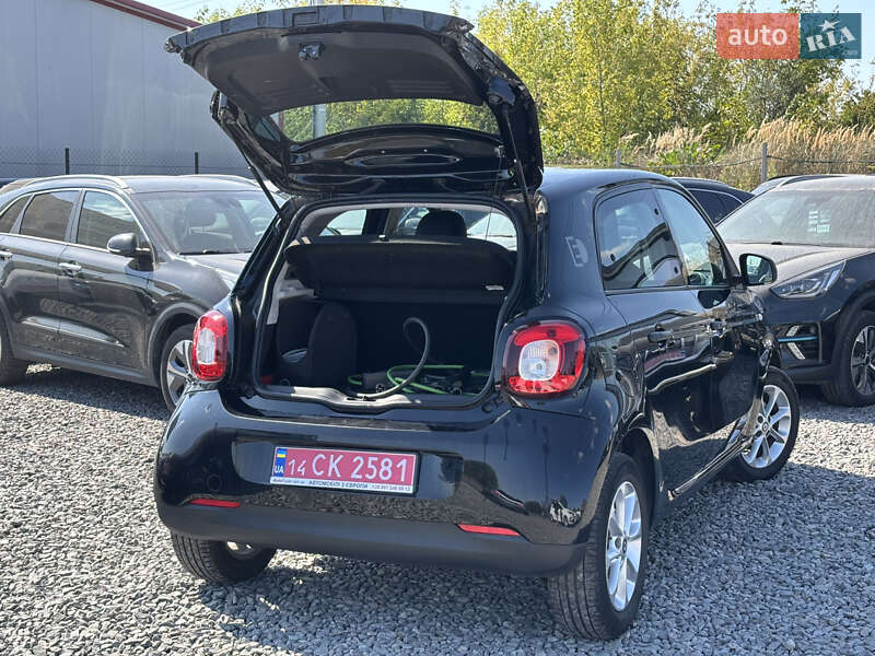 Хэтчбек Smart Forfour 2018 в Львове