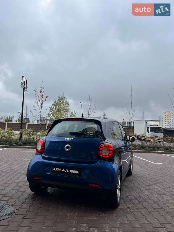 Хетчбек Smart Forfour 2017 в Києві фото 12 Хетчбек Smart Forfour 2017 в Києві