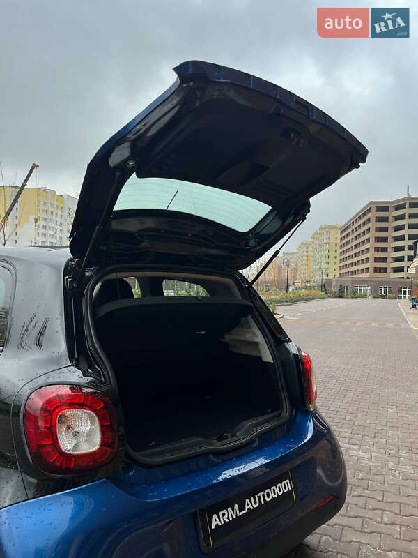 Хетчбек Smart Forfour 2017 в Києві фото 37 Хетчбек Smart Forfour 2017 в Києві
