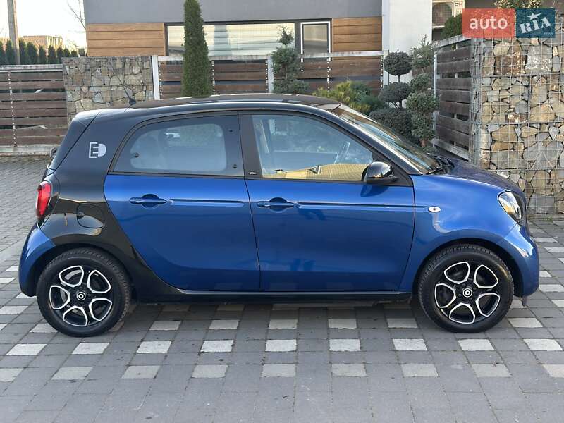 Хэтчбек Smart Forfour 2017 в Стрые фото 17 Хэтчбек Smart Forfour 2017 в Стрые