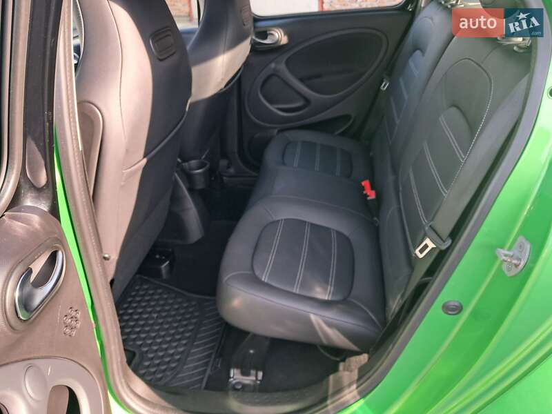 Хэтчбек Smart Forfour 2017 в Радехове фото 21 Хэтчбек Smart Forfour 2017 в Радехове