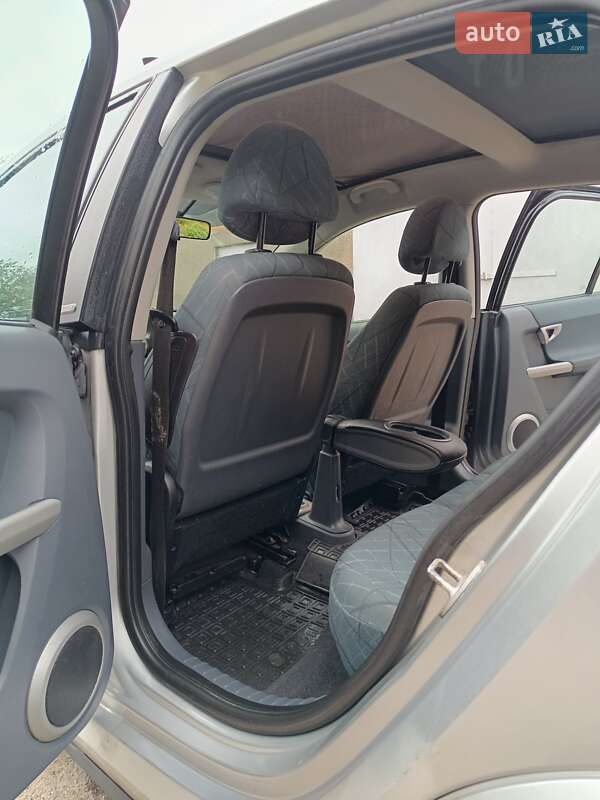 Хэтчбек Smart Forfour 2004 в Бродах