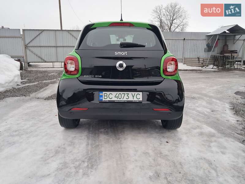 Хэтчбек Smart Forfour 2017 в Радехове