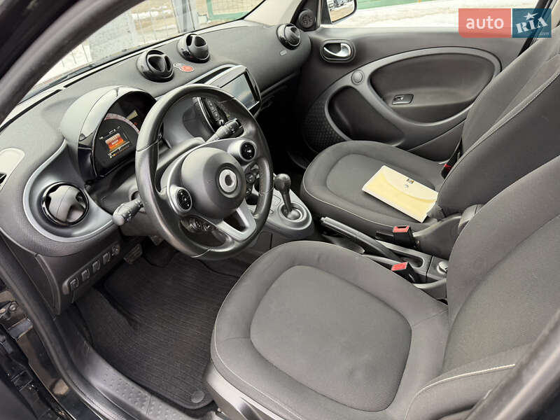 Хетчбек Smart Forfour 2017 в Києві фото 11 Хетчбек Smart Forfour 2017 в Києві