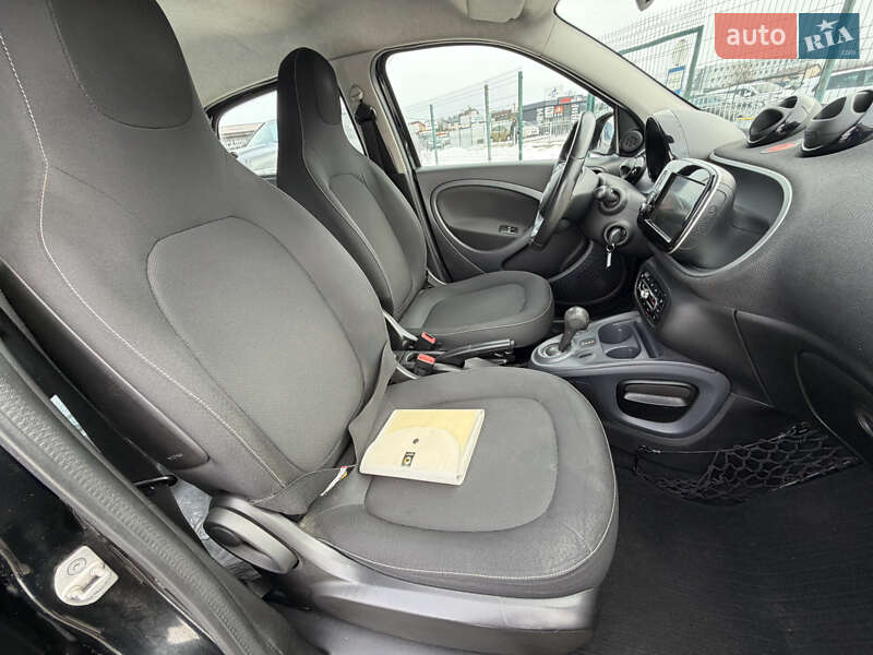 Хетчбек Smart Forfour 2017 в Києві фото 26 Хетчбек Smart Forfour 2017 в Києві
