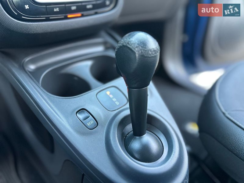 Хетчбек Smart Forfour 2017 в Стрию