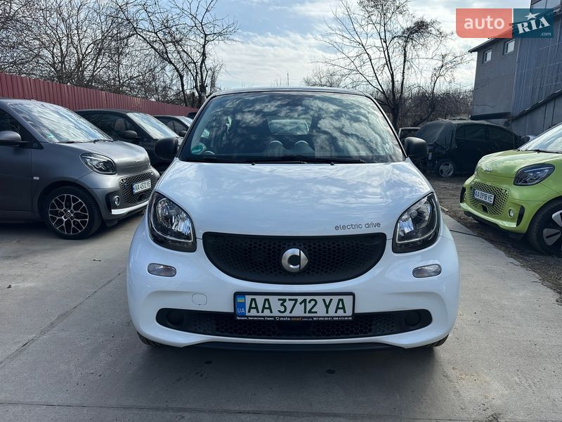 Хэтчбек Smart Forfour 2018 в Киеве