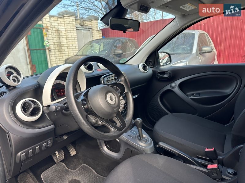 Хэтчбек Smart Forfour 2018 в Киеве