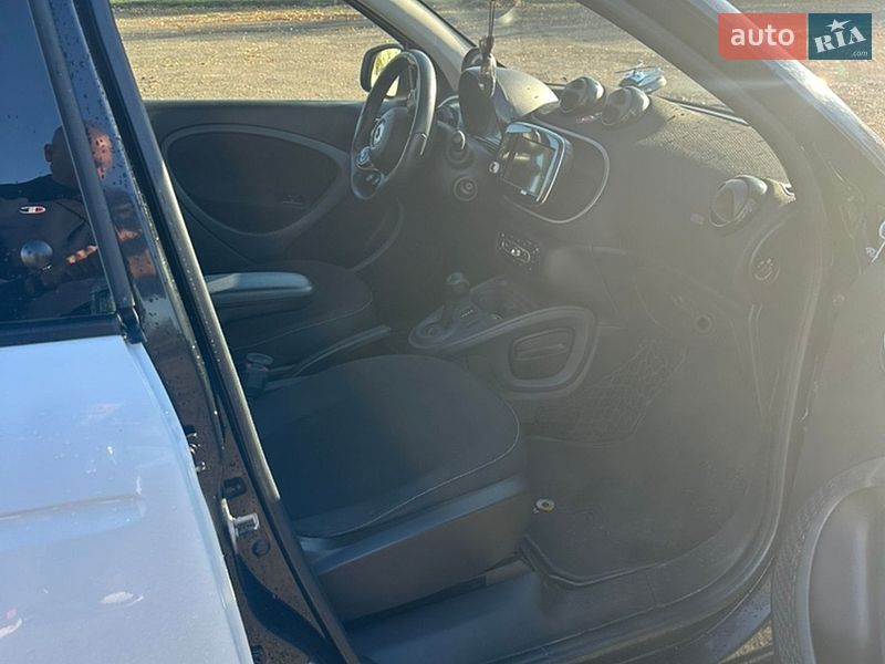 Хэтчбек Smart Forfour 2017 в Черновцах