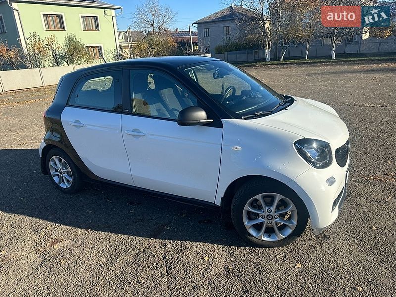 Хэтчбек Smart Forfour 2017 в Черновцах