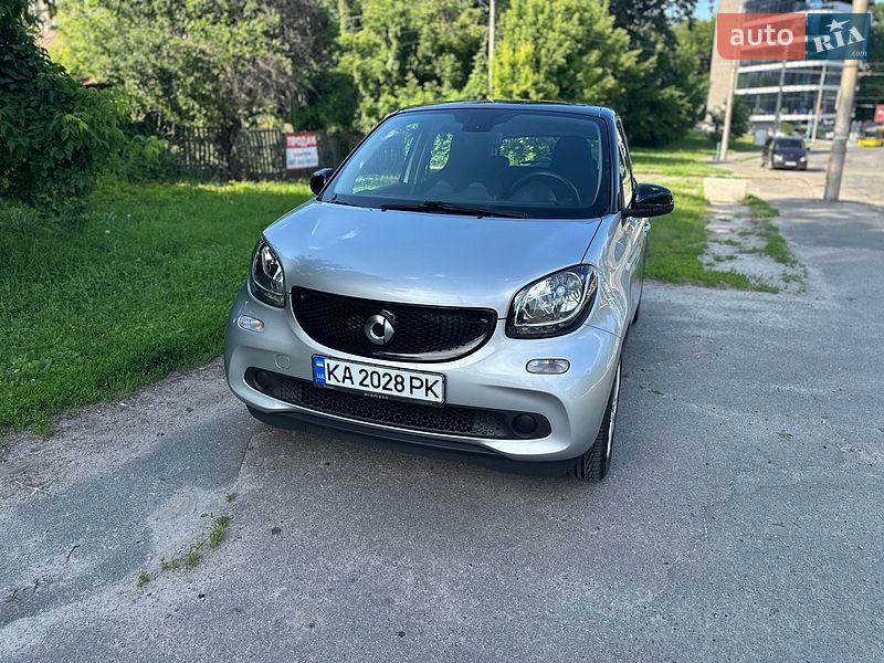 Хетчбек Smart Forfour 2016 в Києві фото 3 Хетчбек Smart Forfour 2016 в Києві