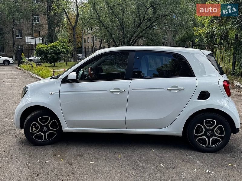 Хетчбек Smart Forfour 2016 в Києві
