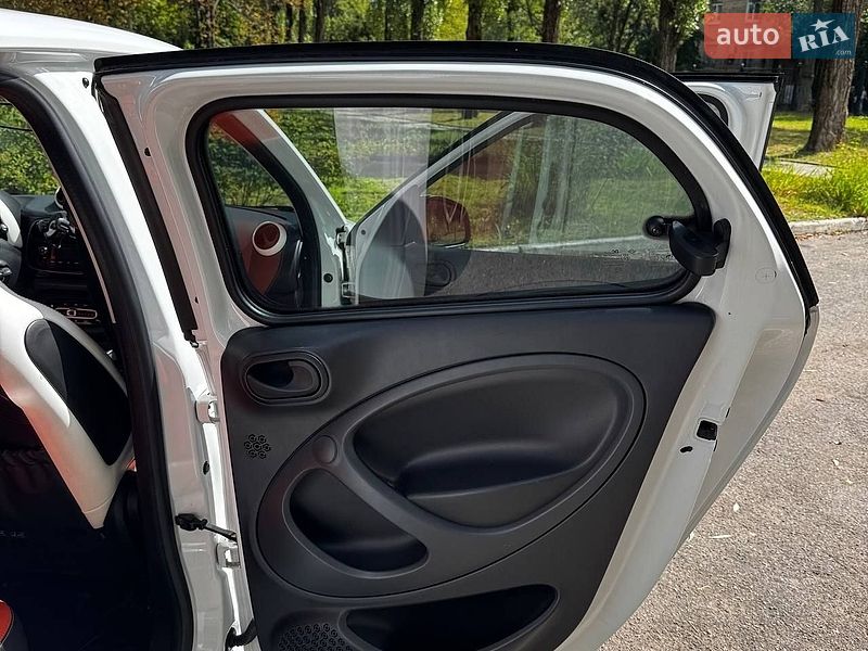 Хетчбек Smart Forfour 2016 в Києві
