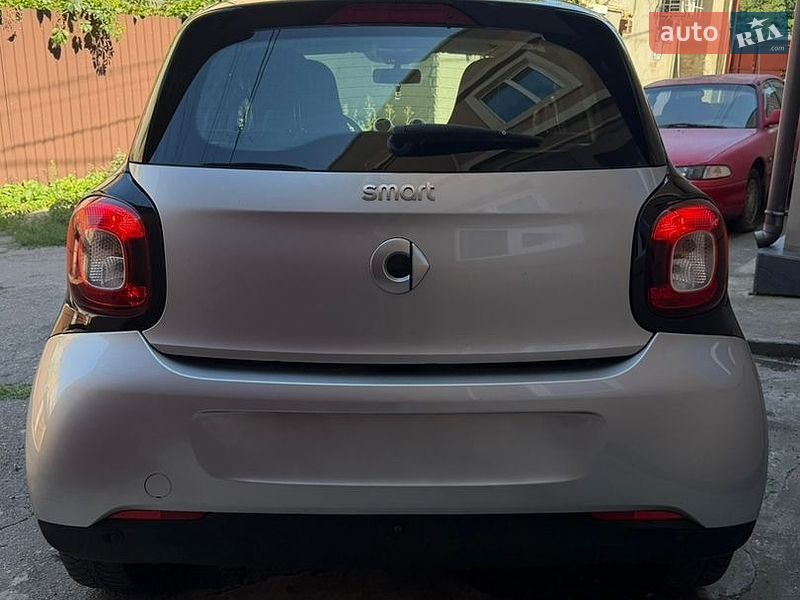 Хетчбек Smart Forfour 2016 в Одесі