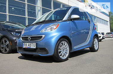 Хэтчбек Smart Fortwo 2013 в Киеве