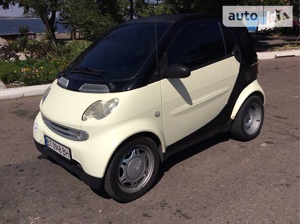 Хэтчбек Smart Fortwo 2002 в Каховке