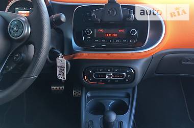 Хэтчбек Smart Fortwo 2015 в Киеве