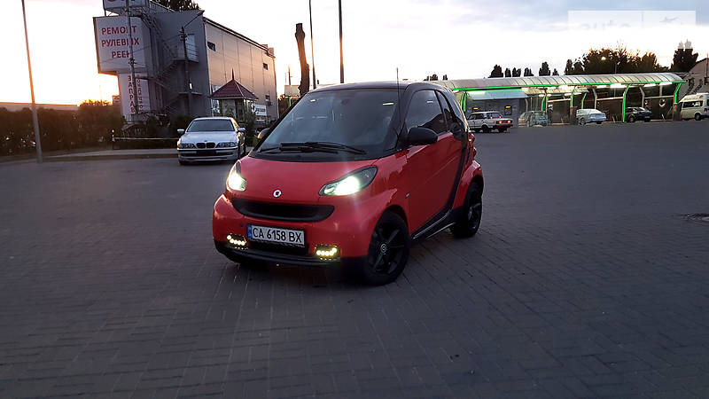 Хетчбек Smart Fortwo 2011 в 