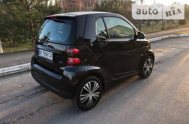 Хэтчбек Smart Fortwo 2011 в 