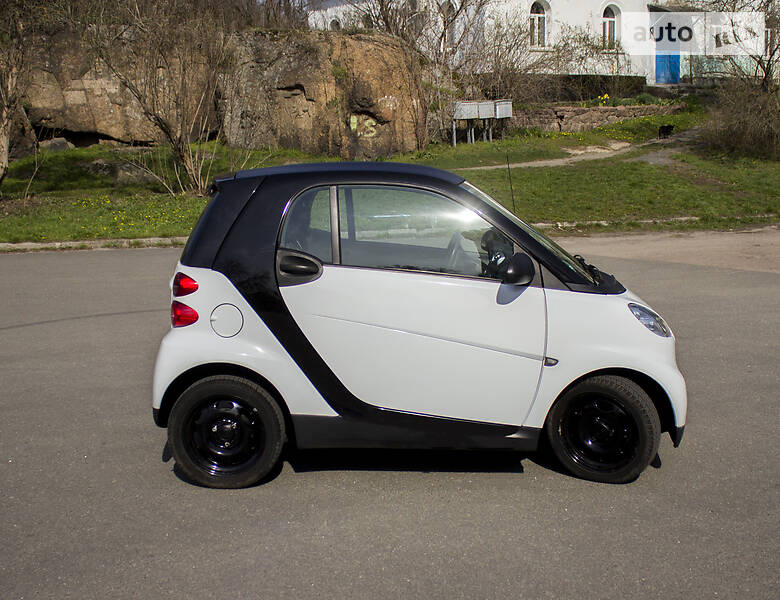 Купе Smart Fortwo 2011 в Києві