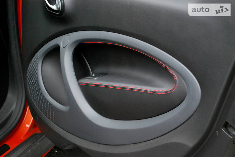 Хетчбек Smart Fortwo 2016 в Києві