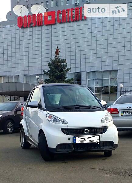 Хетчбек Smart Fortwo 2012 в Києві